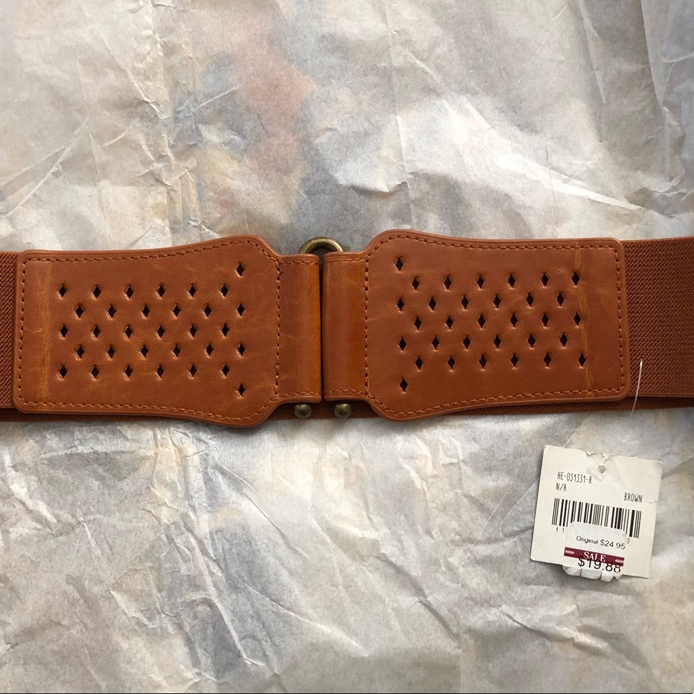 Camel colored fashion belt